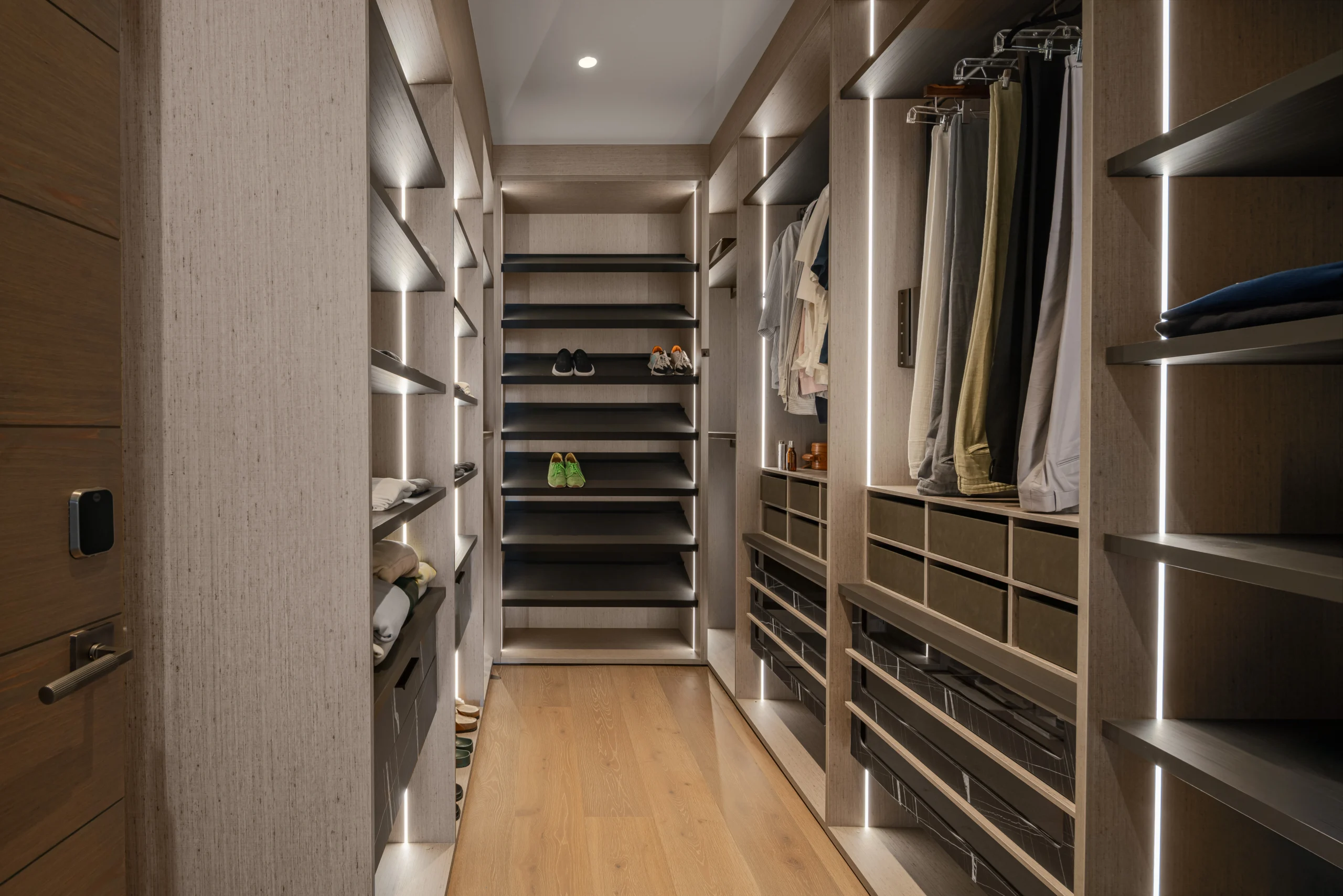 tmitalia+walk+in+closets